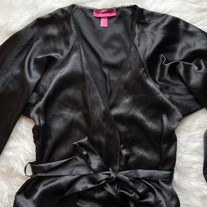 Betsey Johnson Intimates Robe